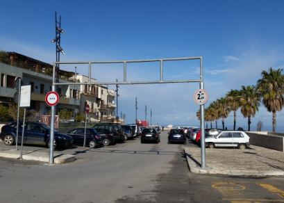 piazza bagolino dissuasore altezza