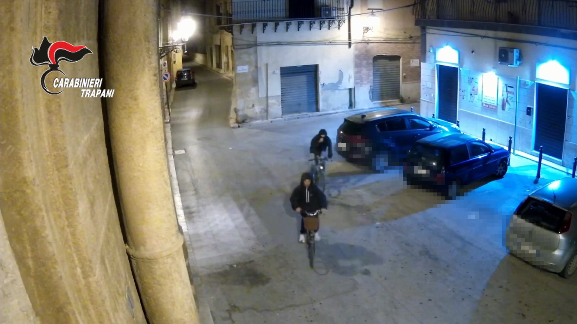 Marsala, incendio alla pescheria. In carcere uno dei fratelli sorpreso a violare i domiciliari