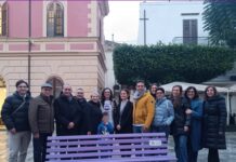 Monumenti illuminati e una panchina viola ad Alcamo: la solidarietà per l’Epilessia